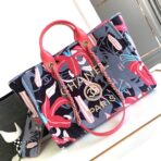 CC CLASSIC LARGE 38 TOTE IN GREY MIX COLORFUL CANVAS - Image 2