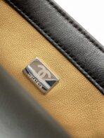 CC SMALL 17 FLAP BAG IN BLACK CALFSKIN - Image 8