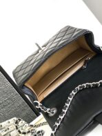 CC SMALL 17 FLAP BAG IN BLACK CALFSKIN - Image 9