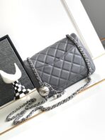 CC SMALL 17 FLAP BAG IN DARK GREY CALFSKIN - Image 3
