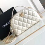 CC CLASSIC MINI 20 CLUTCH WITH STRAP IN GLOSSY WHITE CALFSKIN - Image 2