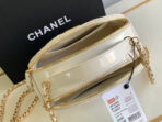 CC CLASSIC MINI 20 CLUTCH WITH STRAP IN GLOSSY WHITE CALFSKIN - Image 9