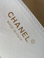 CC CLASSIC MINI 20 CLUTCH WITH STRAP IN GLOSSY WHITE CALFSKIN - Image 5