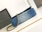 CC MEDIUM 25 CLASSIC BAG IN BLUE DENIM DIP - Image 10