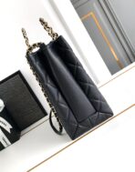 CC LARGE 33 BAG IN BLACK CALFSKIN GOLD HARDWARE - Image 6