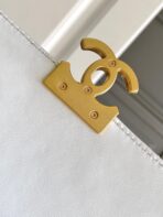 CC MINI 20 FLAP BAG IN WHITE LAMBSKIN GOLD HARDWARE - Image 6