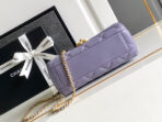 CC MEDIUM 22 FLAP BAG IN LIGHT PURPLE LAMBSKIN GOLD HARDWARE - Image 7