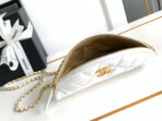 CC WAIST 24 BAG IN WHITE CALFSKIN WITH PEARL CHAIN AND GOLD HARDWARE - Image 9