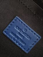 PILOT CROSSBAG 30 IN NAVY BLUE CALFSKIN - Image 10