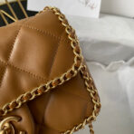 FLAP BAG 21 IN WALNUT BROWN QUILTED SOFT LAMBSKIN GOLD HARDWARE - Image 6