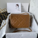 FLAP BAG 21 IN WALNUT BROWN QUILTED SOFT LAMBSKIN GOLD HARDWARE - Image 3