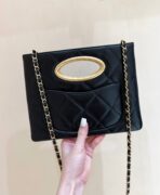 CLUTCH 25 IN BLACK SHEEPSKIN GOLD HARDWARE - Image 4
