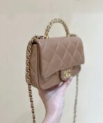 FLAP BAG WITH TOP HANDLE 19 IN BROWN LAMBSKIN GOLD HARDWARE - Image 5