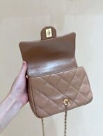 FLAP BAG WITH TOP HANDLE 19 IN BROWN LAMBSKIN GOLD HARDWARE - Image 8
