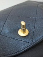 QUILTED LARGE HOBO BAG 35 IN BLACK  GOLD HARDWARE - Image 9