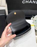 QUILTED TOP HANDLE BAG 16 IN BLACK  GOLD HARDWARE - Image 4