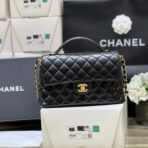 QUILTED FLAP BAG WITH HANDLE 26 IN BLACK LAMBSKIN GOLD PLATED METAL - Image 7