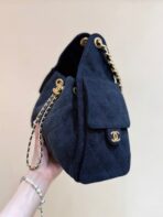 CC 25 HANDBAG 30 IN DARK BLUE DENIM GOLD HARDWARE - Image 4