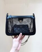 MESH POUCH 20 IN BLACK EFFECT LAMBSKIN WITH GOLD HARDWARE - Image 9