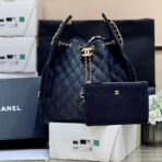 CC 25 HANDBAG 40 IN DARK BLUE DENIM GOLD HARDWARE - Image 2