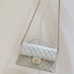 QUILTED FLAP BAG WITH HANDLE 26 IN BEIGE  GOLD PLATED METAL - Image 2