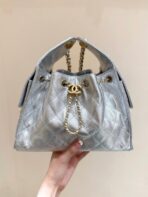CC 25 HANDBAG IN SILVER-TONE 30 GRAINED CALFSKIN GOLD HARDWARE - Image 3