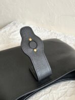 APHRODITE MEDIUM 39 SHOULDER BAG IN BLACK - Image 10