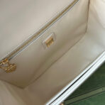EQUESTRIAN STYLE SHOULDER BAG 21 IN WHITE  GOLD HARDWARE - Image 4
