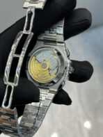 Patek Philippe Nautilus Chronograph - Image 4