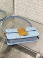 FLAP BAG 18 IN BABY BLUE QUILTED ALLOVER - Image 8