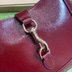 JACKIE SMALL SHOULDER BAG 27 IN WINE RED CRACKED LACQUER  GOLD HARDWARE - Image 9