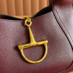 MEDIUM SOFTBIT MAXI SHOULDER BAG 27.5 IN ROSSO ANCORA RED GRAINY LAMBSKIN - Image 5