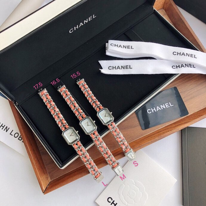 wsxc1705424630666_0_1800x1800_b733c423-cbbd-4764-acae-a6164fc807e1.jpg PREMIERE ROCK SILVER CASE PINK LEATHER - Image 1