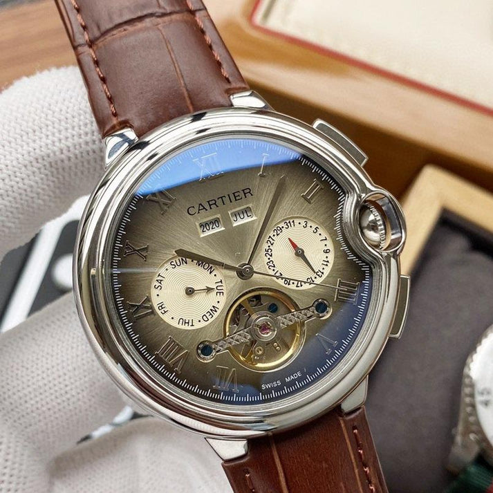 z2612326884156_c32b5aa5d57211b92efda6fffb1b5bd4_1800x1800_cdf3242a-36d0-4e90-a099-ad4eaad2601b.jpg BALLON BLEU 45 ANNUAL CALENDAR - Image 1