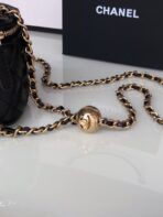 CC MINI 11 VANITY CHAIN IN BLACK CALFSKIN GOLD HARDWARE - Image 10