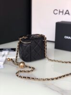 CC MINI 11 VANITY CHAIN IN BLACK CALFSKIN GOLD HARDWARE - Image 7