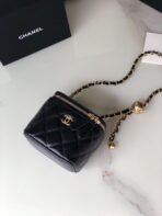 CC MINI 11 VANITY CHAIN IN BLACK CALFSKIN GOLD HARDWARE - Image 6